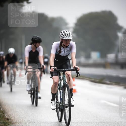 16.08.2026 - KN Förde Triathlon 2026 H.Heesch http://msf.ph/oto/9969415 16.08.2026 09:49:28 Radfahren 118, 161, 164, 178, 187, 189, 192, 253, 255 meine-sportfotos.de