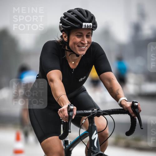16.08.2026 - KN Förde Triathlon 2026 H.Heesch http://msf.ph/oto/9969496 16.08.2026 09:49:39 Radfahren 122, 159, 163, 166, 191, 265 meine-sportfotos.de