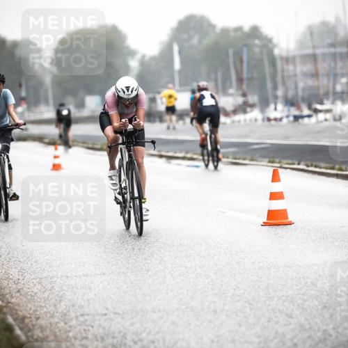16.08.2026 - KN Förde Triathlon 2026 H.Heesch http://msf.ph/oto/9969526 16.08.2026 09:49:52 Radfahren 236, 244 meine-sportfotos.de