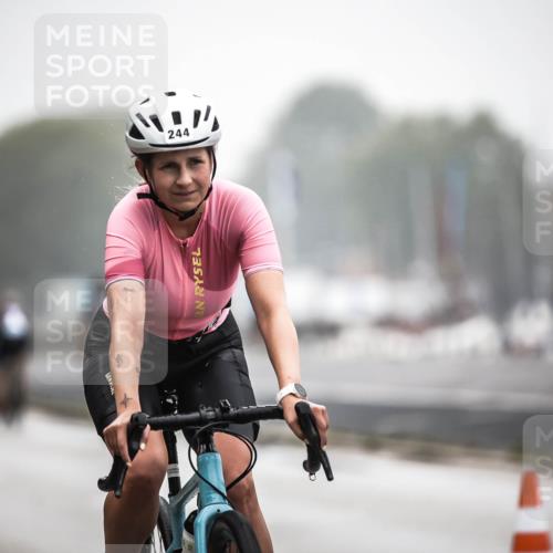 16.08.2026 - KN Förde Triathlon 2026 H.Heesch http://msf.ph/oto/9969539 16.08.2026 09:49:54 Radfahren 186, 236, 244 meine-sportfotos.de
