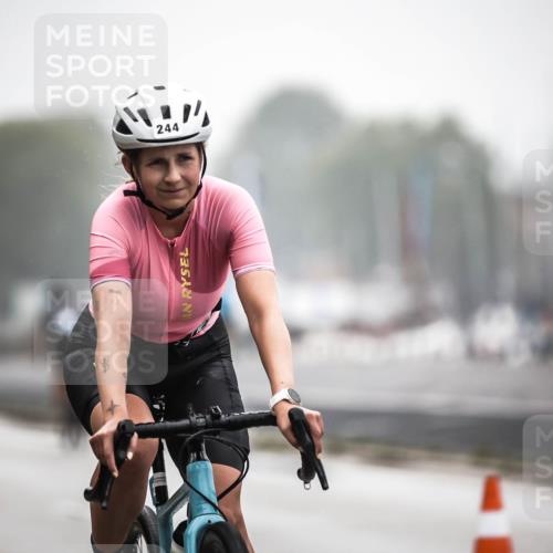 16.08.2026 - KN Förde Triathlon 2026 H.Heesch http://msf.ph/oto/9969540 16.08.2026 09:49:54 Radfahren 186, 236, 244 meine-sportfotos.de