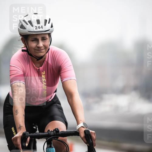 16.08.2026 - KN Förde Triathlon 2026 H.Heesch http://msf.ph/oto/9969546 16.08.2026 09:49:55 Radfahren 117, 186, 236, 244 meine-sportfotos.de