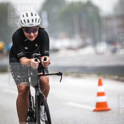 16.08.2026 - KN Förde Triathlon 2026 H.Heesch http://msf.ph/oto/9969575 16.08.2026 09:50:02 Radfahren 117, 139 meine-sportfotos.de