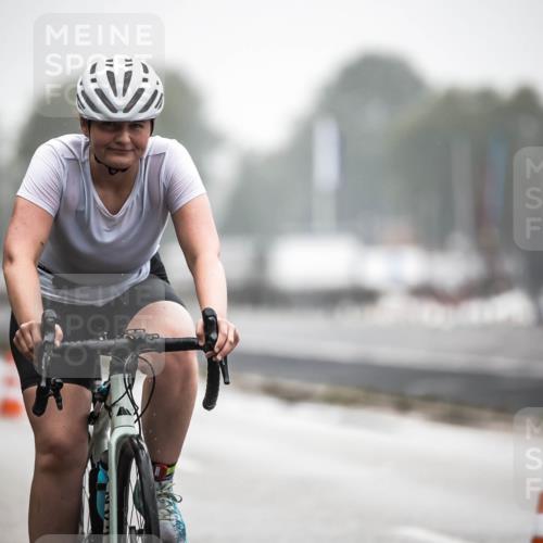 16.08.2026 - KN Förde Triathlon 2026 H.Heesch http://msf.ph/oto/9969589 16.08.2026 09:50:11 Radfahren 138, 242 meine-sportfotos.de