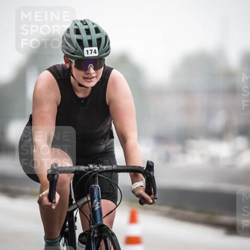 16.08.2026 - KN Förde Triathlon 2026 H.Heesch http://msf.ph/oto/9969648 16.08.2026 09:50:19 Radfahren 156, 174, 194, 239 meine-sportfotos.de