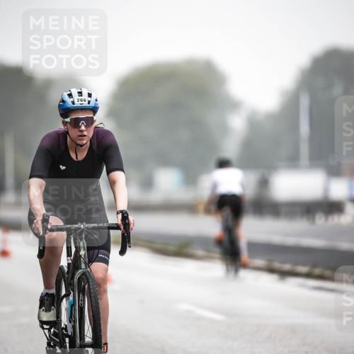 16.08.2026 - KN Förde Triathlon 2026 H.Heesch http://msf.ph/oto/9969651 16.08.2026 09:50:26 Radfahren 171, 180, 263, 266 meine-sportfotos.de