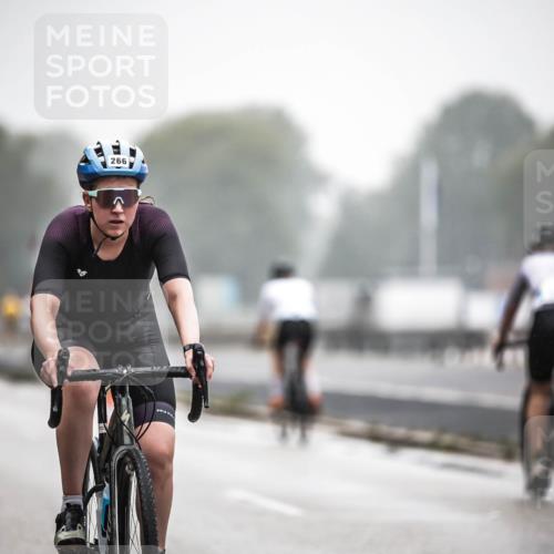 16.08.2026 - KN Förde Triathlon 2026 H.Heesch http://msf.ph/oto/9969654 16.08.2026 09:50:27 Radfahren 171, 180, 233, 263, 266 meine-sportfotos.de