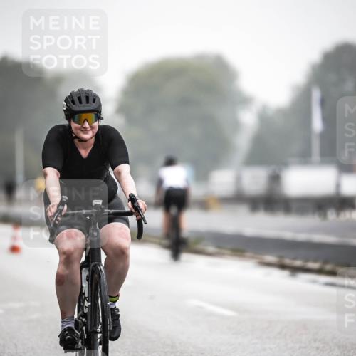 16.08.2026 - KN Förde Triathlon 2026 H.Heesch http://msf.ph/oto/9969664 16.08.2026 09:50:29 Radfahren 171, 180, 233, 234, 263, 266 meine-sportfotos.de