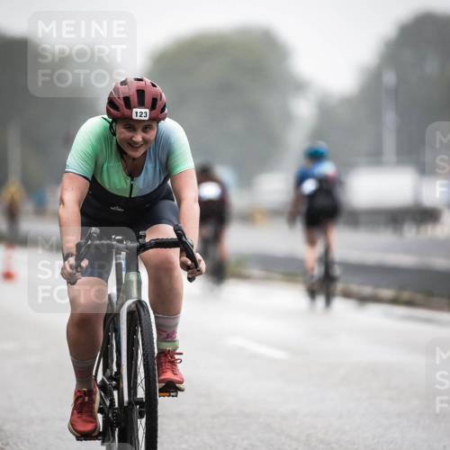 16.08.2026 - KN Förde Triathlon 2026 H.Heesch http://msf.ph/oto/9969704 16.08.2026 09:50:37 Radfahren 123, 126, 148, 217, 228 meine-sportfotos.de