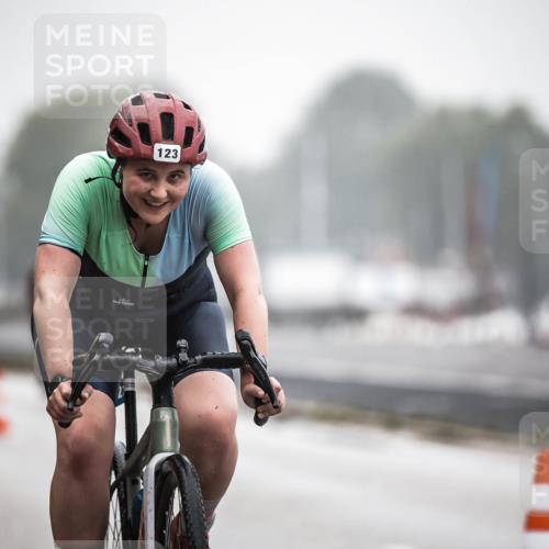 16.08.2026 - KN Förde Triathlon 2026 H.Heesch http://msf.ph/oto/9969713 16.08.2026 09:50:37 Radfahren 123, 126, 148, 217, 228 meine-sportfotos.de