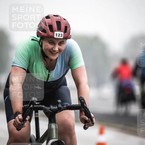 16.08.2026 - KN Förde Triathlon 2026 H.Heesch http://msf.ph/oto/9969719 16.08.2026 09:50:37 Radfahren 123, 126, 148, 217, 228 meine-sportfotos.de