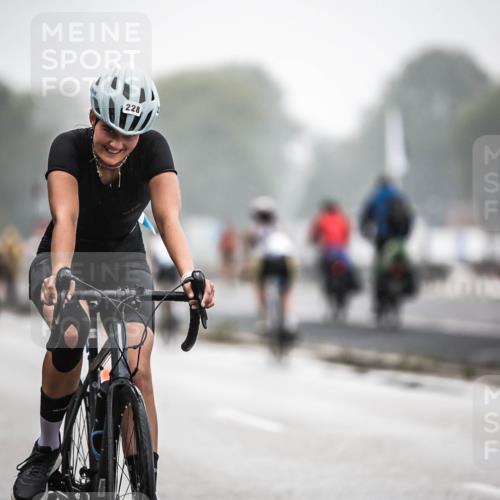 16.08.2026 - KN Förde Triathlon 2026 H.Heesch http://msf.ph/oto/9969724 16.08.2026 09:50:41 Radfahren 126, 148, 211, 217, 228 meine-sportfotos.de