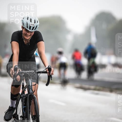 16.08.2026 - KN Förde Triathlon 2026 H.Heesch http://msf.ph/oto/9969725 16.08.2026 09:50:42 Radfahren 126, 148, 211, 217, 228 meine-sportfotos.de