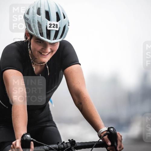 16.08.2026 - KN Förde Triathlon 2026 H.Heesch http://msf.ph/oto/9969742 16.08.2026 09:50:42 Radfahren 126, 148, 211, 217, 228 meine-sportfotos.de