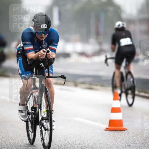 16.08.2026 - KN Förde Triathlon 2026 H.Heesch http://msf.ph/oto/9969750 16.08.2026 09:50:45 Radfahren 126, 152, 211, 228 meine-sportfotos.de