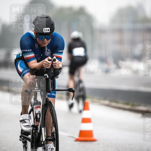 16.08.2026 - KN Förde Triathlon 2026 H.Heesch http://msf.ph/oto/9969754 16.08.2026 09:50:45 Radfahren 126, 152, 211, 228 meine-sportfotos.de