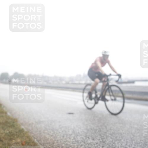 16.08.2026 - KN Förde Triathlon 2026 H.Heesch http://msf.ph/oto/9969827 16.08.2026 09:38:55 Radfahren 122, 128, 138, 156, 171, 174, 181, 186, 211, 259 meine-sportfotos.de