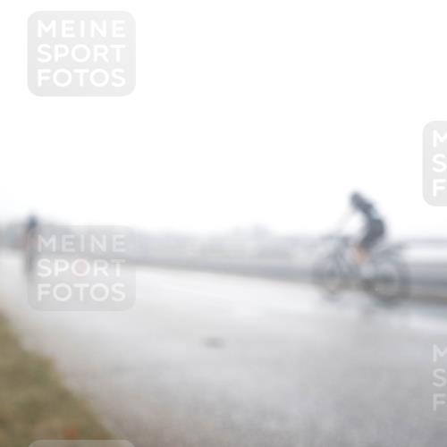 16.08.2026 - KN Förde Triathlon 2026 H.Heesch http://msf.ph/oto/9969862 16.08.2026 09:40:26 Radfahren 106, 127, 133, 140, 142, 176, 191 meine-sportfotos.de
