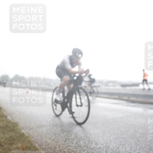 16.08.2026 - KN Förde Triathlon 2026 H.Heesch http://msf.ph/oto/9969886 16.08.2026 09:41:42 Radfahren 117, 118, 126, 129, 130, 171, 229 meine-sportfotos.de