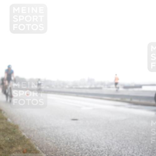 16.08.2026 - KN Förde Triathlon 2026 H.Heesch http://msf.ph/oto/9969887 16.08.2026 09:41:44 Radfahren 107, 117, 118, 126, 129, 171, 180, 211 meine-sportfotos.de