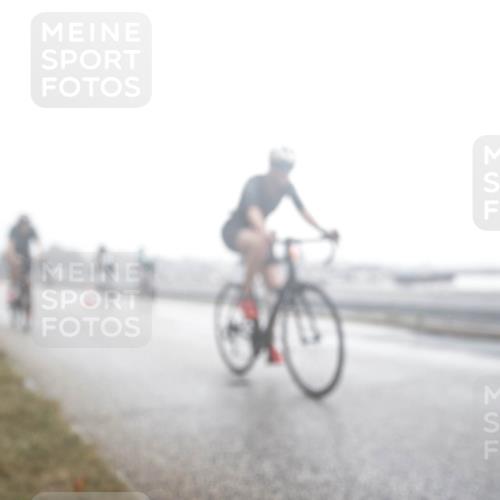 16.08.2026 - KN Förde Triathlon 2026 H.Heesch http://msf.ph/oto/9969890 16.08.2026 09:41:45 Radfahren 107, 117, 126, 129, 171, 180, 181, 211 meine-sportfotos.de
