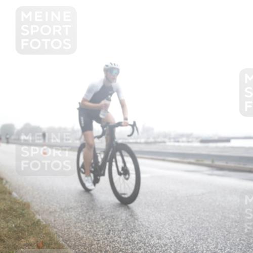 16.08.2026 - KN Förde Triathlon 2026 H.Heesch http://msf.ph/oto/9969915 16.08.2026 09:42:59 Radfahren 127, 133, 214, 219, 222 meine-sportfotos.de