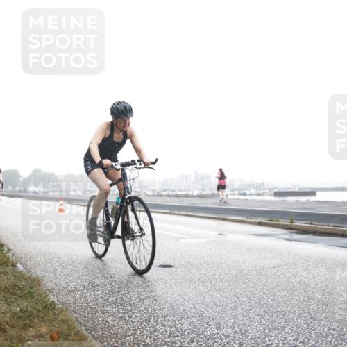 16.08.2026 - KN Förde Triathlon 2026 H.Heesch http://msf.ph/oto/9969951 16.08.2026 09:44:36 Radfahren 205, 213, 254 meine-sportfotos.de