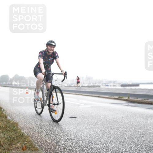 16.08.2026 - KN Förde Triathlon 2026 H.Heesch http://msf.ph/oto/9969952 16.08.2026 09:44:37 Radfahren 205, 213, 254 meine-sportfotos.de