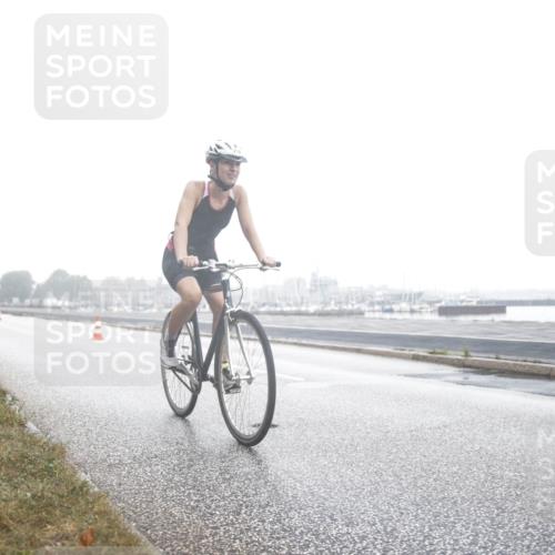 16.08.2026 - KN Förde Triathlon 2026 H.Heesch http://msf.ph/oto/9970000 16.08.2026 09:46:03 Radfahren 175, 195, 219, 223 meine-sportfotos.de