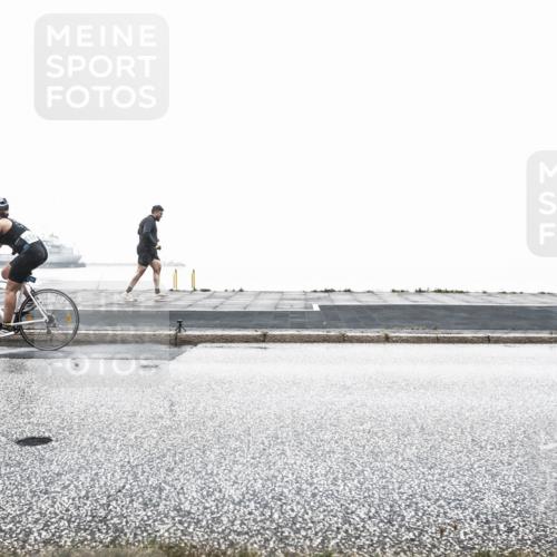 16.08.2026 - KN Förde Triathlon 2026 H.Heesch http://msf.ph/oto/9970001 16.08.2026 09:51:45 Radfahren 149, 245, 256 meine-sportfotos.de