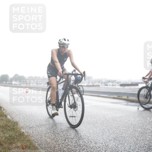 16.08.2026 - KN Förde Triathlon 2026 H.Heesch http://msf.ph/oto/9970034 16.08.2026 09:46:55 Radfahren 161, 164, 166, 170, 178, 189, 192, 251, 262 meine-sportfotos.de