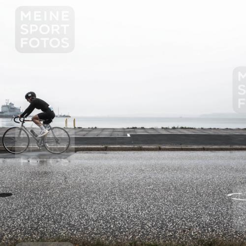16.08.2026 - KN Förde Triathlon 2026 H.Heesch http://msf.ph/oto/9970055 16.08.2026 09:52:42 Radfahren 129, 240, 242, 253 meine-sportfotos.de