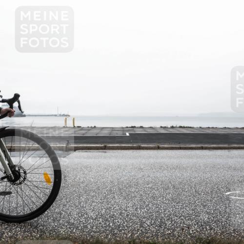 16.08.2026 - KN Förde Triathlon 2026 H.Heesch http://msf.ph/oto/9970066 16.08.2026 09:52:45 Radfahren 129, 242, 253 meine-sportfotos.de
