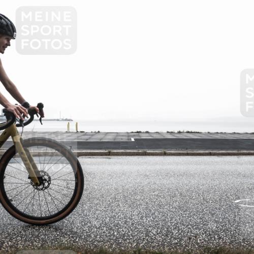 16.08.2026 - KN Förde Triathlon 2026 H.Heesch http://msf.ph/oto/9970113 16.08.2026 09:53:37 Radfahren 120, 126, 137, 141, 179, 211, 233, 234 meine-sportfotos.de