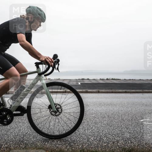 16.08.2026 - KN Förde Triathlon 2026 H.Heesch http://msf.ph/oto/9970145 16.08.2026 09:54:13 Radfahren 143, 177, 203, 222, 245 meine-sportfotos.de