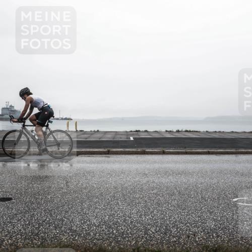 16.08.2026 - KN Förde Triathlon 2026 H.Heesch http://msf.ph/oto/9970183 16.08.2026 09:54:44 Radfahren 128, 132 meine-sportfotos.de