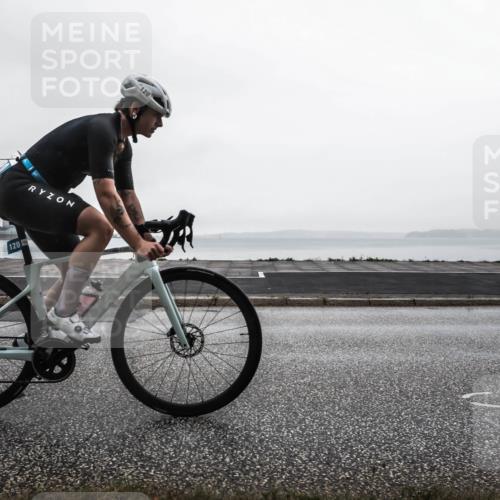 16.08.2026 - KN Förde Triathlon 2026 H.Heesch http://msf.ph/oto/9970229 16.08.2026 09:56:10 Radfahren 195, 197, 202, 229, 254 meine-sportfotos.de
