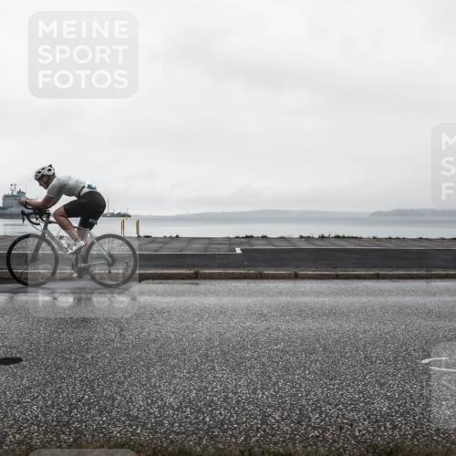 16.08.2026 - KN Förde Triathlon 2026 H.Heesch http://msf.ph/oto/9970281 16.08.2026 09:58:09 Radfahren  meine-sportfotos.de