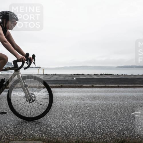 16.08.2026 - KN Förde Triathlon 2026 H.Heesch http://msf.ph/oto/9970343 16.08.2026 10:00:58 Radfahren 228, 238, 243 meine-sportfotos.de