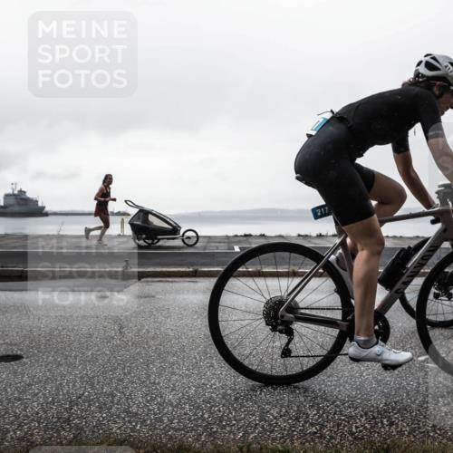 16.08.2026 - KN Förde Triathlon 2026 H.Heesch http://msf.ph/oto/9970415 16.08.2026 10:04:08 Radfahren 226, 227, 228 meine-sportfotos.de
