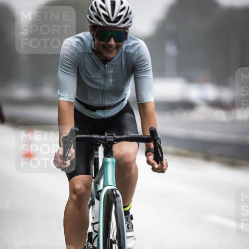 16.08.2026 - KN Förde Triathlon 2026 H.Heesch http://msf.ph/oto/9970423 16.08.2026 09:50:58 Radfahren 103, 127, 176, 179, 181, 204 meine-sportfotos.de
