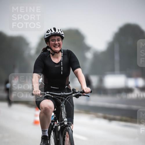16.08.2026 - KN Förde Triathlon 2026 H.Heesch http://msf.ph/oto/9970552 16.08.2026 09:54:32 Radfahren 182, 264 meine-sportfotos.de