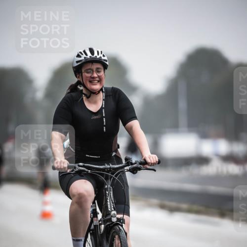 16.08.2026 - KN Förde Triathlon 2026 H.Heesch http://msf.ph/oto/9970554 16.08.2026 09:54:33 Radfahren 264 meine-sportfotos.de