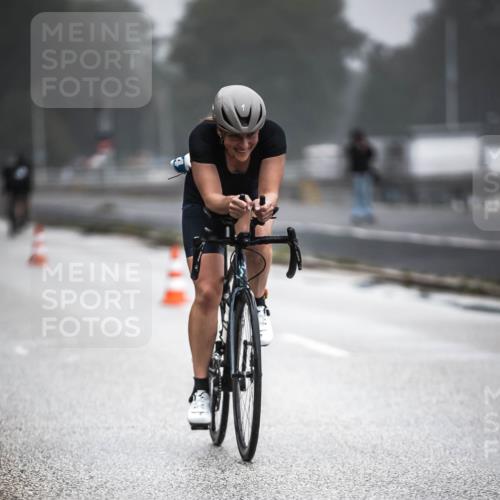 16.08.2026 - KN Förde Triathlon 2026 H.Heesch http://msf.ph/oto/9970575 16.08.2026 09:54:35 Radfahren 135, 232, 264 meine-sportfotos.de
