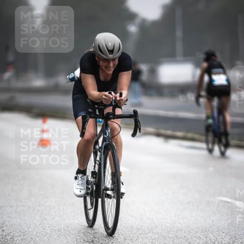 16.08.2026 - KN Förde Triathlon 2026 H.Heesch http://msf.ph/oto/9970578 16.08.2026 09:54:35 Radfahren 135, 232, 264 meine-sportfotos.de