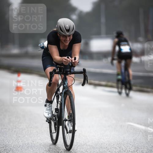 16.08.2026 - KN Förde Triathlon 2026 H.Heesch http://msf.ph/oto/9970579 16.08.2026 09:54:35 Radfahren 135, 232, 264 meine-sportfotos.de