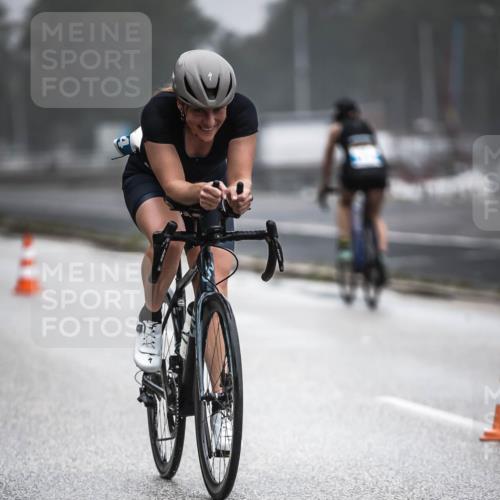 16.08.2026 - KN Förde Triathlon 2026 H.Heesch http://msf.ph/oto/9970580 16.08.2026 09:54:36 Radfahren 135, 232, 264 meine-sportfotos.de