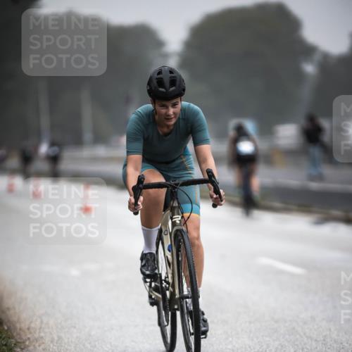 16.08.2026 - KN Förde Triathlon 2026 H.Heesch http://msf.ph/oto/9970593 16.08.2026 09:54:38 Radfahren 135, 232 meine-sportfotos.de