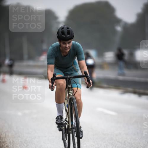 16.08.2026 - KN Förde Triathlon 2026 H.Heesch http://msf.ph/oto/9970595 16.08.2026 09:54:38 Radfahren 135, 232 meine-sportfotos.de