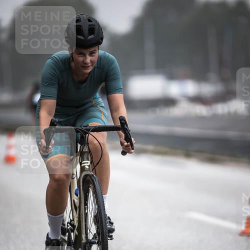 16.08.2026 - KN Förde Triathlon 2026 H.Heesch http://msf.ph/oto/9970603 16.08.2026 09:54:38 Radfahren 135, 232 meine-sportfotos.de